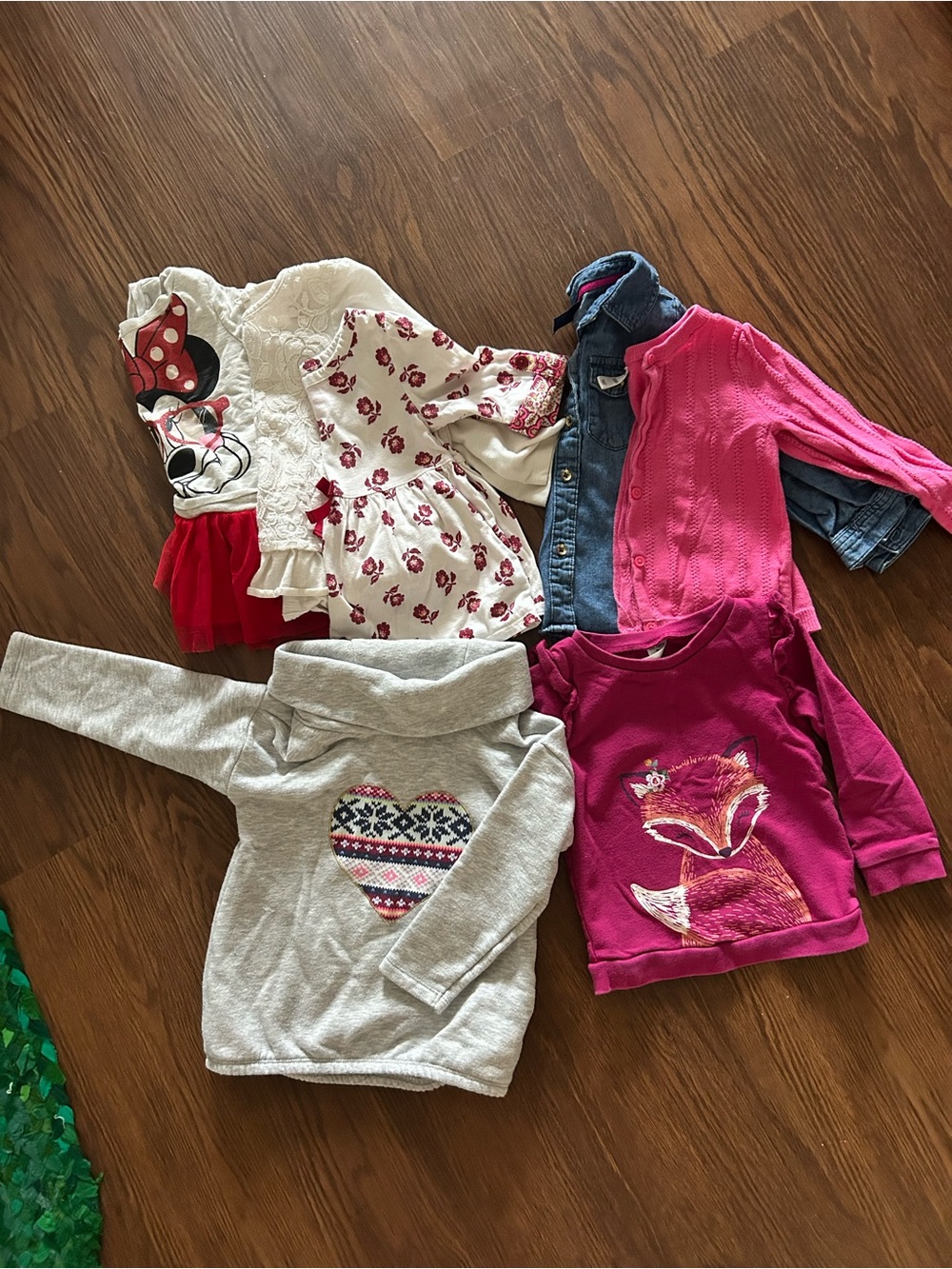 Mixed Variety of 3T Long Sleeves
